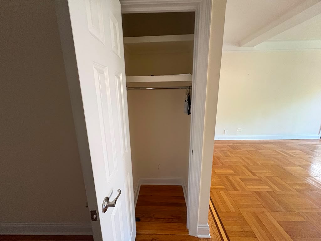 Apartment Highland Avenue  Queens, NY 11432, MLS-RD5635-6