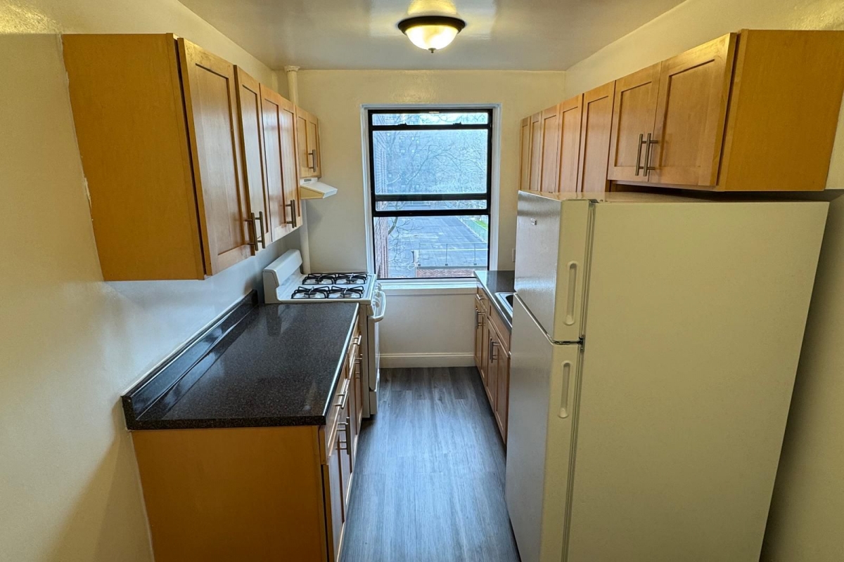 Apartment 66th Avenue  Queens, NY 11374, MLS-RD5636-3