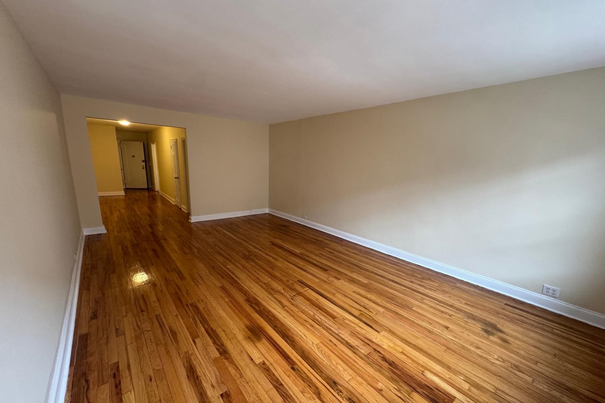 Apartment 66th Avenue  Queens, NY 11374, MLS-RD5636-9