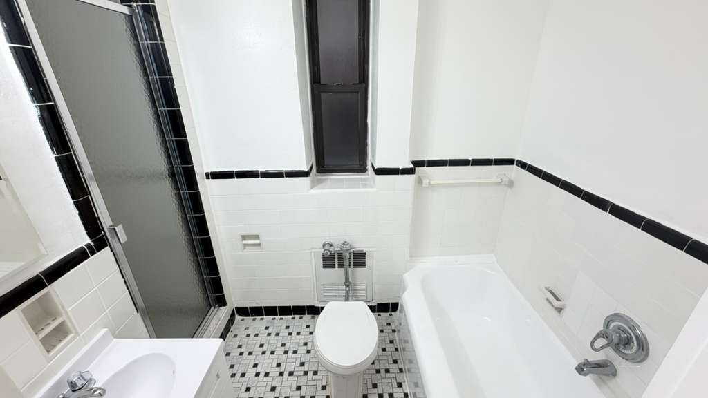 Apartment 112th Street Queens, NY 11375, MLS-RD5641-15