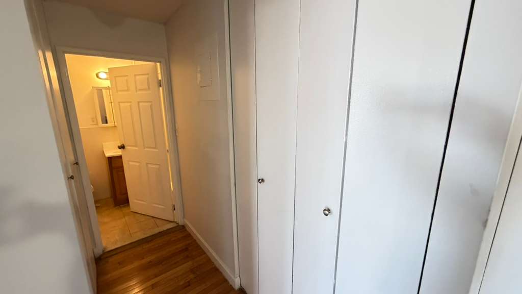 Apartment Bell Blvd  Queens, NY 11360, MLS-RD5643-15