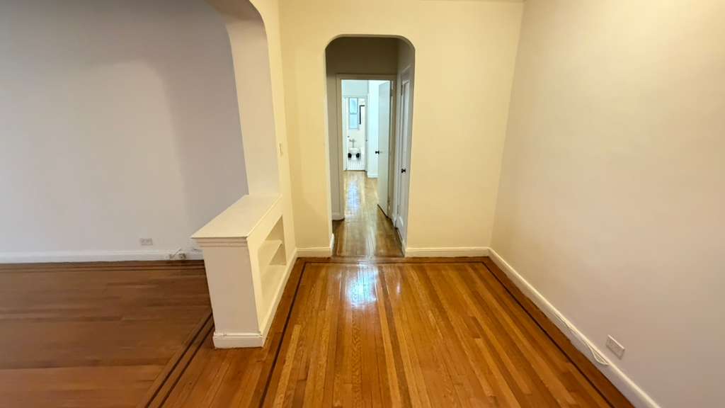 Apartment Yellowstone Blvd  Queens, NY 11375, MLS-RD5649-4