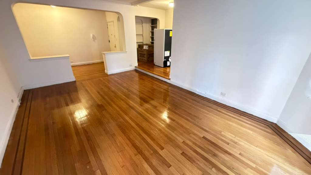 Apartment Yellowstone Blvd  Queens, NY 11375, MLS-RD5649-6