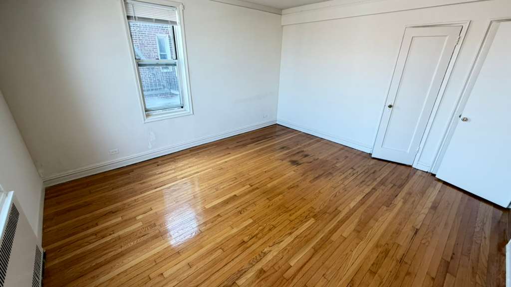 Apartment 76th Drive  Queens, NY 11375, MLS-RD5650-19