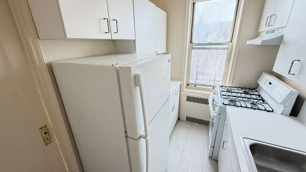 Apartment 76th Drive Queens, NY 11375, MLS-RD5651-2