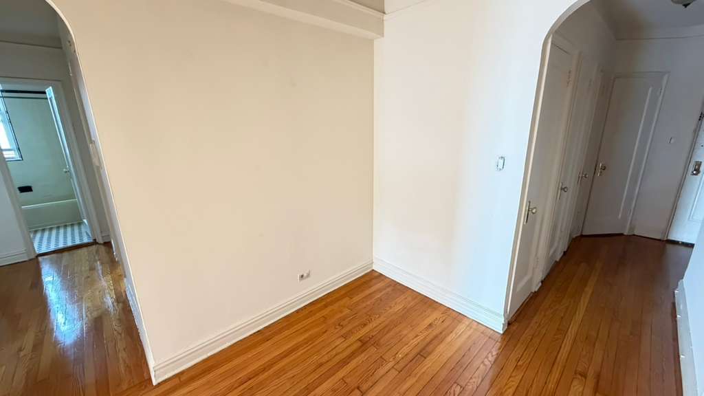 Apartment 76th Drive Queens, NY 11375, MLS-RD5651-5