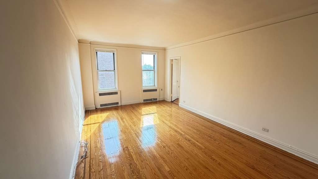 Apartment 76th Drive Queens, NY 11375, MLS-RD5651-7