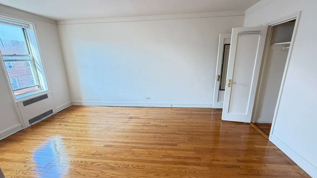 Apartment 76th Drive Queens, NY 11375, MLS-RD5651-9