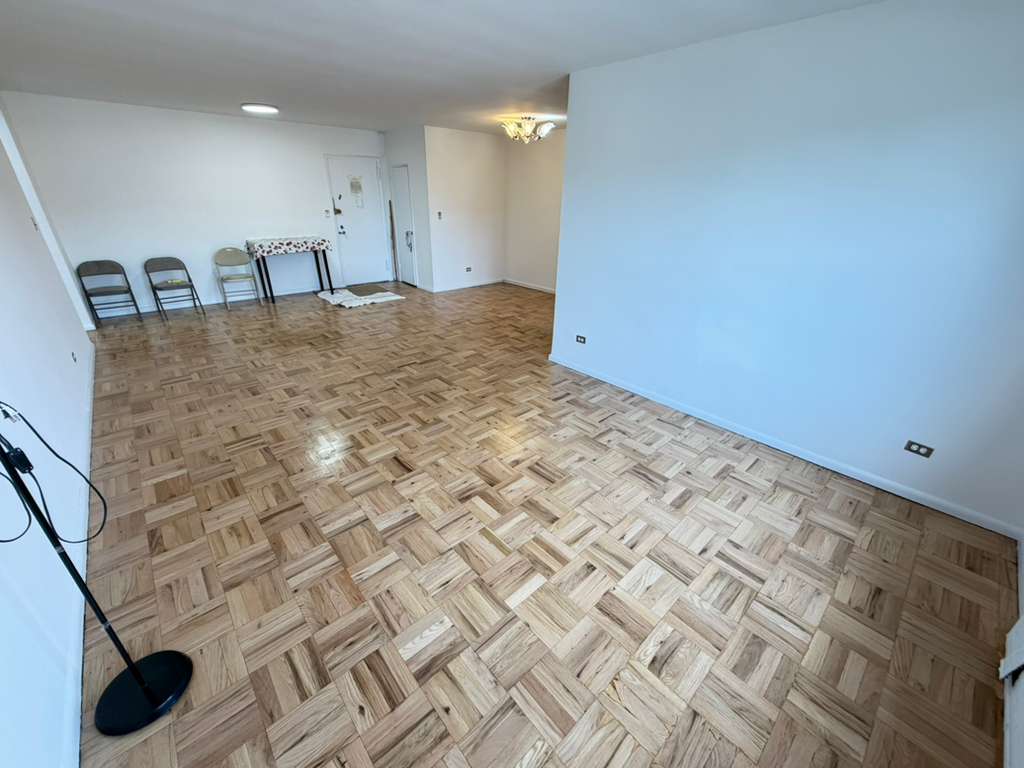 Apartment Queens Blvd  Queens, NY 11375, MLS-RD5652-11