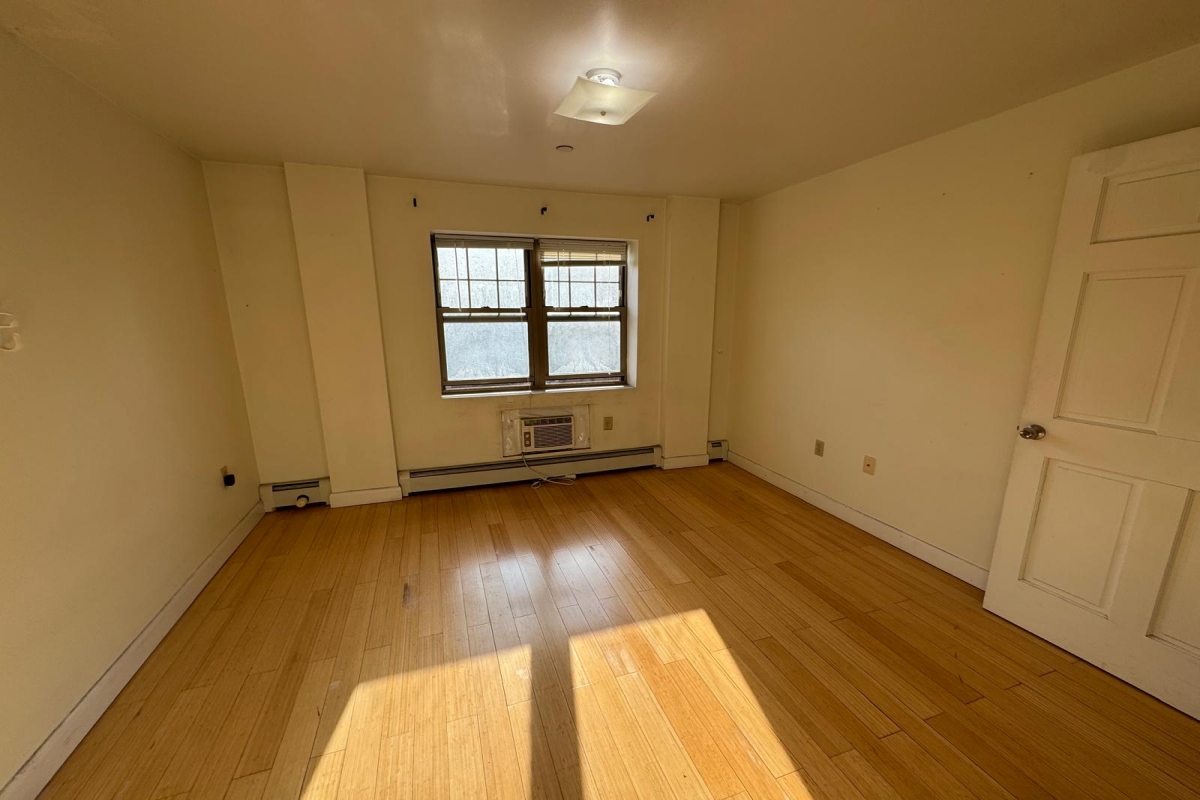 Apartment 117th Street  Queens, NY 11415, MLS-RD5654-7