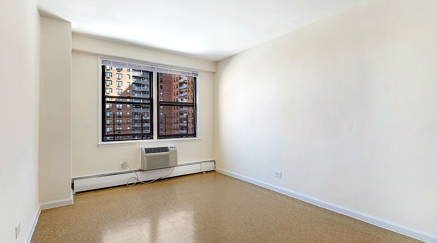 Apartment 57th Avenue Queens, NY 11368, MLS-RD5658-3