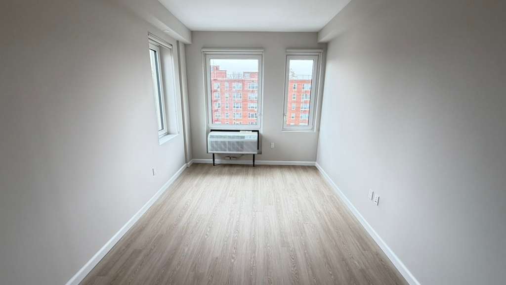 Apartment Hillside Avenue Queens, NY 11432, MLS-RD5666-13