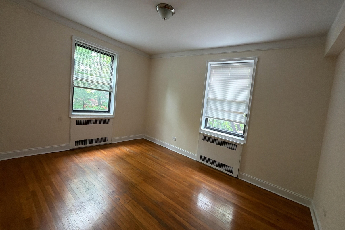 Apartment Wexford Terrace  Queens, NY 11432, MLS-RD5671-3