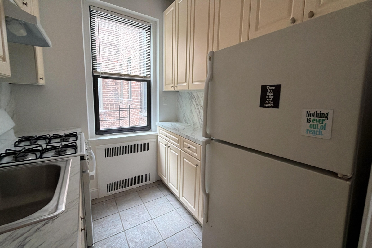 Apartment Wexford Terrace  Queens, NY 11432, MLS-RD5671-4