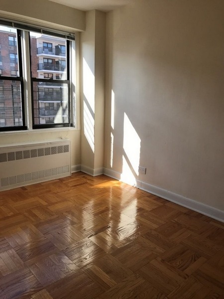 Apartment 67th Avenue  Queens, NY 11374, MLS-RD5677-2