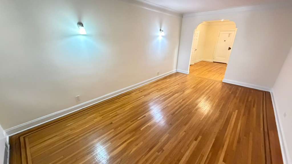 Apartment 167th Street  Queens, NY 11358, MLS-RD5678-9