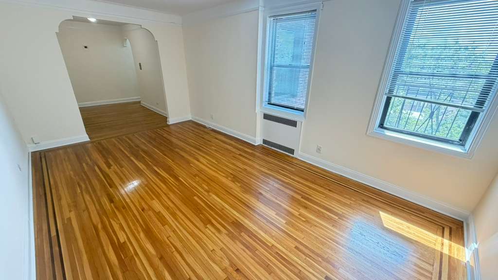 Apartment 167th Street  Queens, NY 11358, MLS-RD5679-11