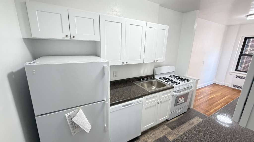Apartment 63rd Drive  Queens, NY 11374, MLS-RD5684-12