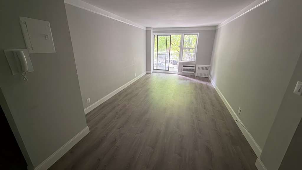 Apartment 118th Street Queens, NY 11415, MLS-RD5685-12