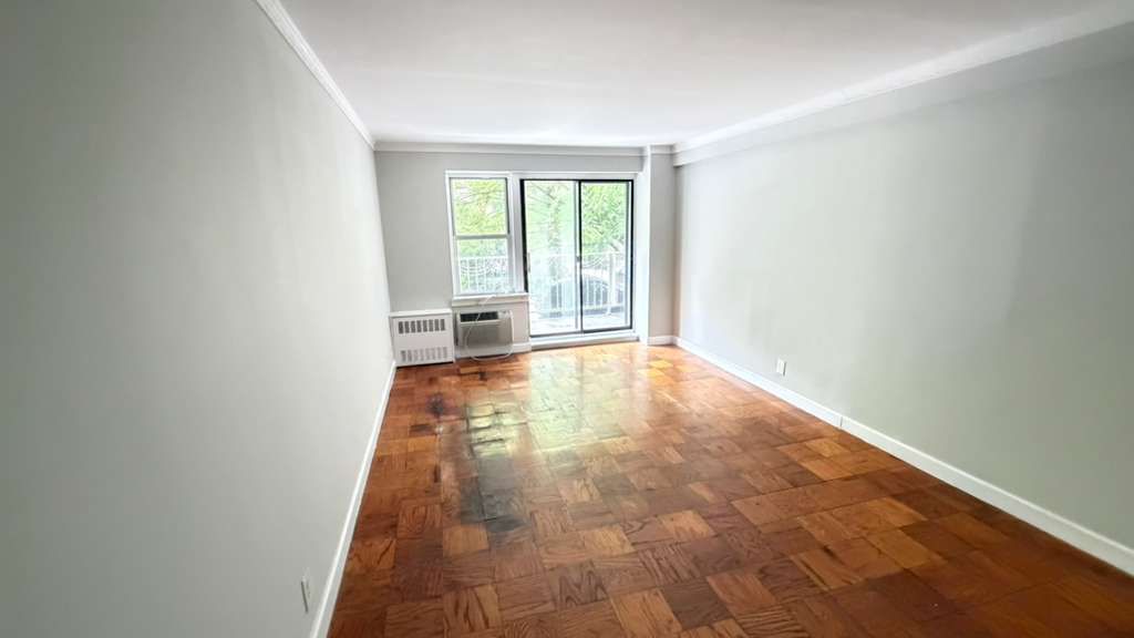 Apartment 118th Street  Queens, NY 11415, MLS-RD5686-7
