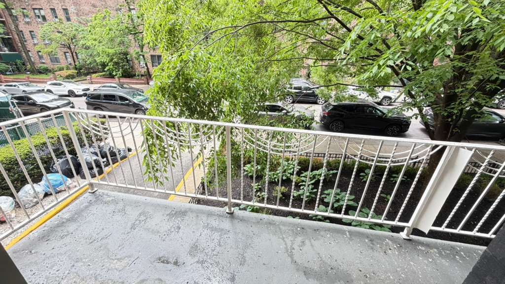 Apartment 118th Street  Queens, NY 11415, MLS-RD5686-11
