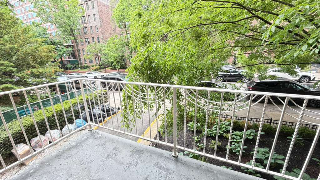 Apartment 118th Street  Queens, NY 11415, MLS-RD5686-12