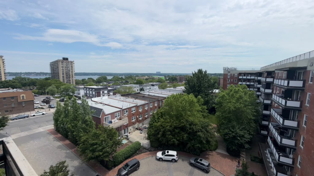Apartment Bell Blvd  Queens, NY 11360, MLS-RD5693-3