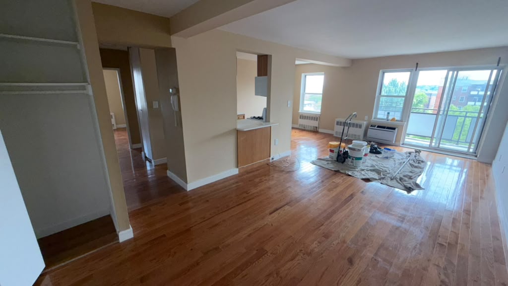 Apartment Bell Blvd  Queens, NY 11360, MLS-RD5693-9