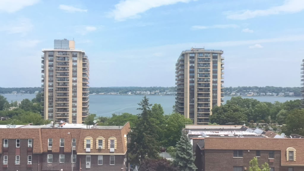 Apartment Bell Blvd  Queens, NY 11360, MLS-RD5693-16