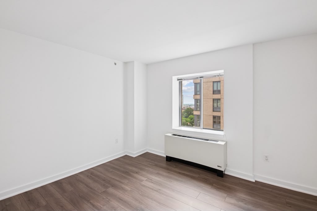 Apartment 89th Avenue Queens, NY 11432, MLS-RD5701-9