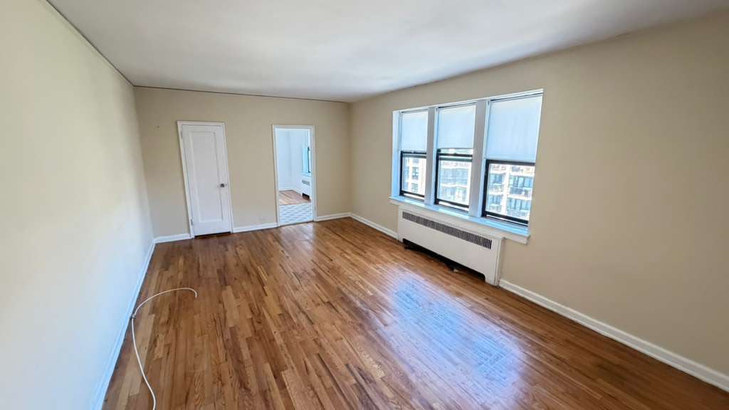 Apartment 66th Avenue Queens, NY 11374, MLS-RD5702-6
