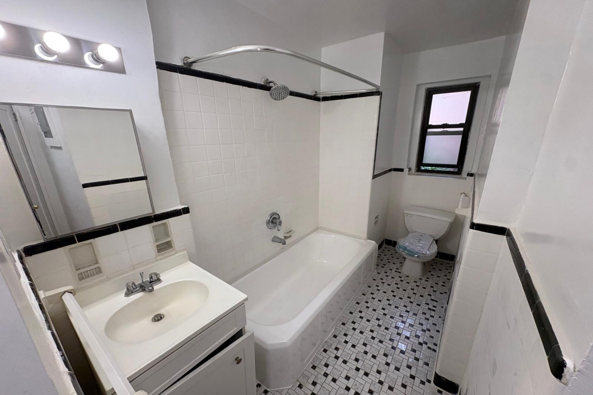 Apartment 63rd Drive  Queens, NY 11374, MLS-RD5709-2