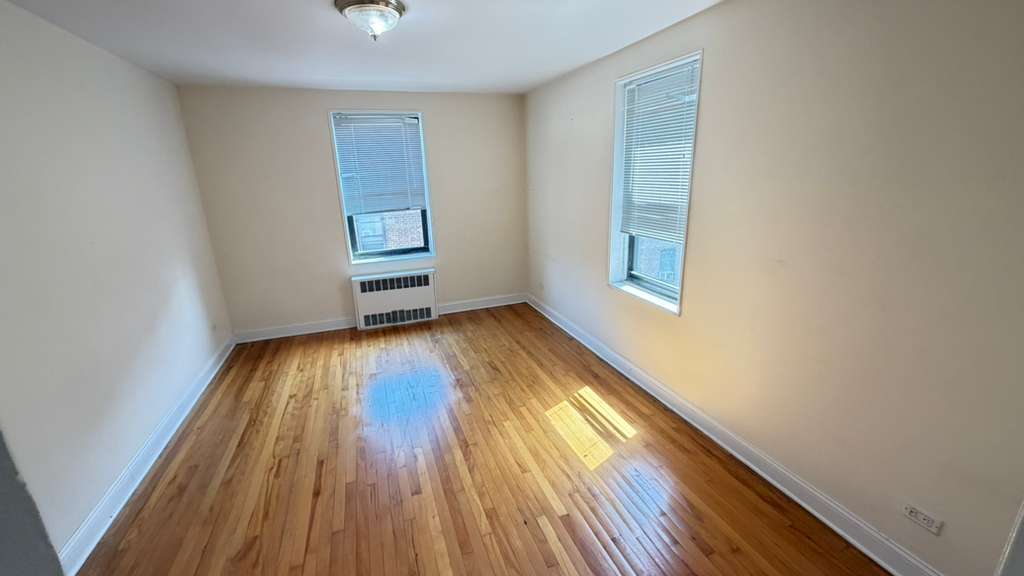 Apartment 77th Street  Queens, NY 11372, MLS-RD5711-19