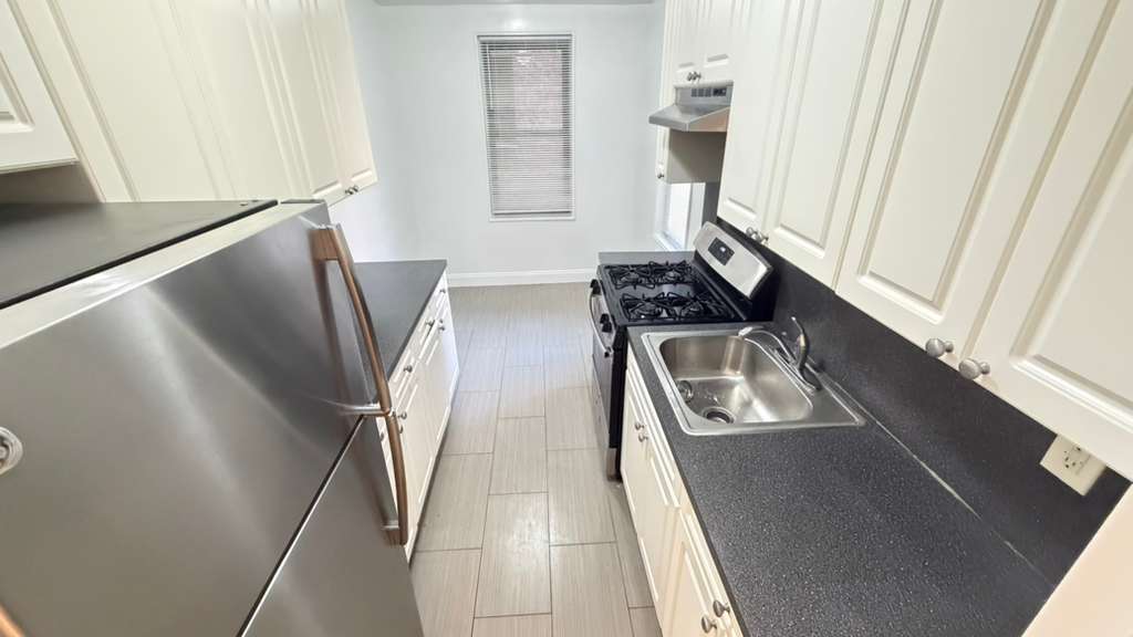 Apartment 77th Street Queens, NY 11372, MLS-RD5712-2