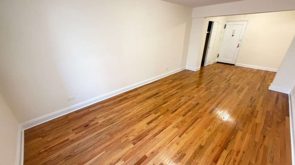 Apartment 77th Street Queens, NY 11372, MLS-RD5712-13
