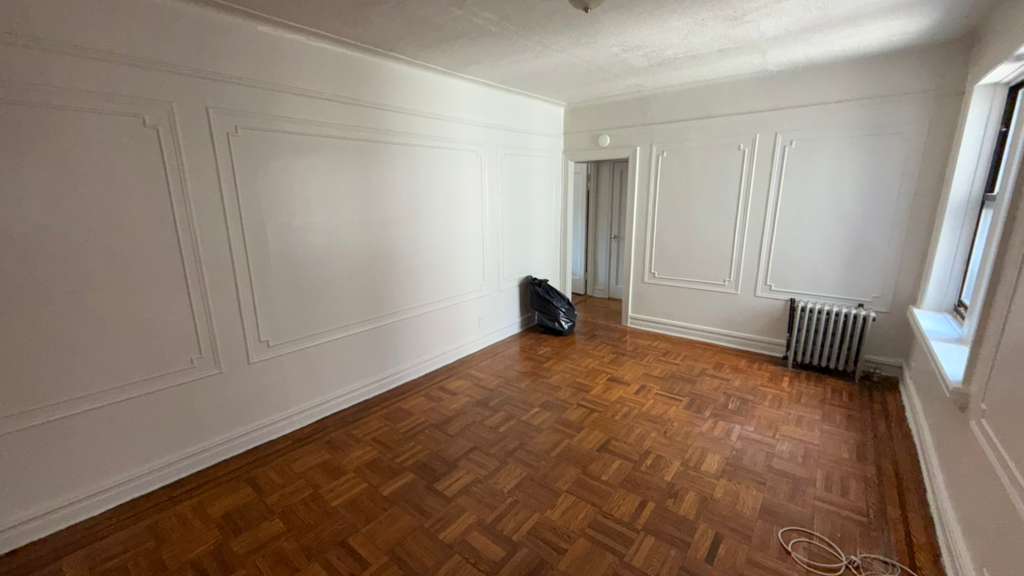 Apartment 35th Avenue Queens, NY 11372, MLS-RD5713-8