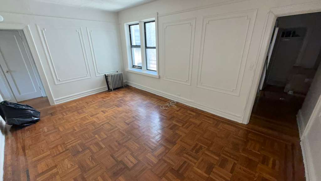 Apartment 35th Avenue Queens, NY 11372, MLS-RD5713-9