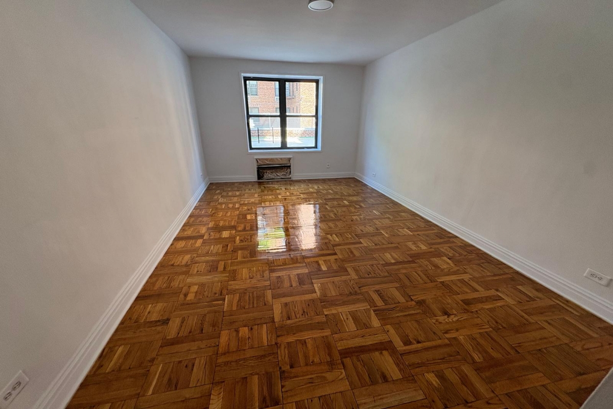 Apartment 67th Drive  Queens, NY 11375, MLS-RD5722-7