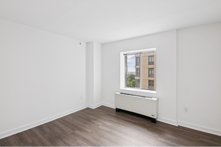 Apartment 89th Avenue  Queens, NY 11432, MLS-RD5723-8