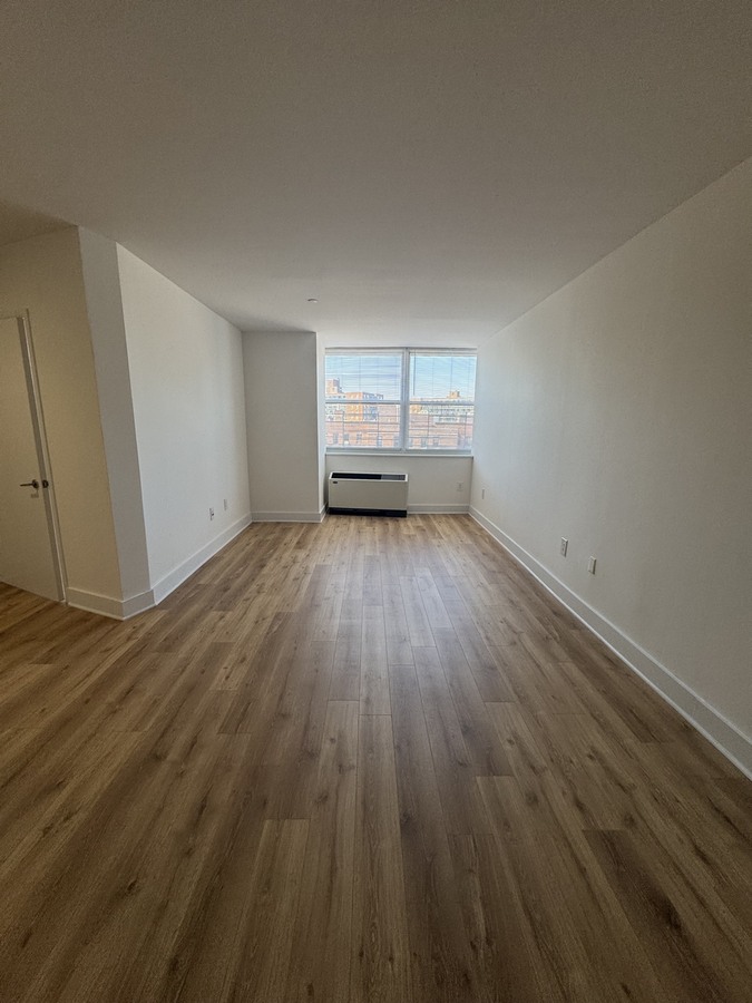 Apartment Queens Blvd Queens, NY 11374, MLS-RD5729-4