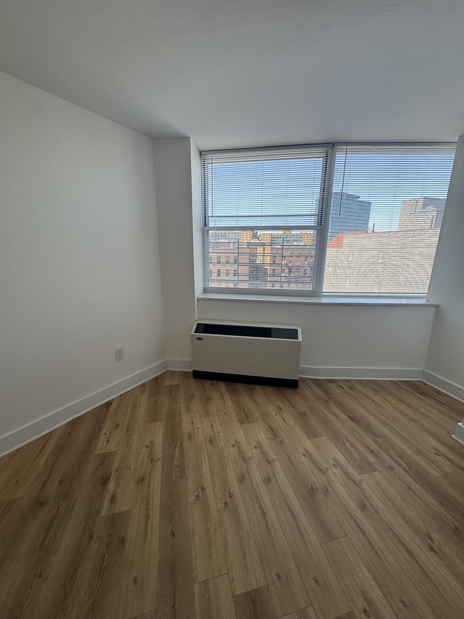 Apartment Queens Blvd Queens, NY 11374, MLS-RD5729-5