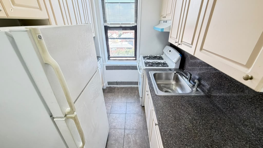 Apartment 167th Street Queens, NY 11358, MLS-RD5731-12
