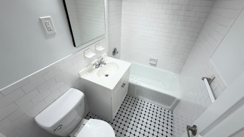 Apartment 150th Street  Queens, NY 11367, MLS-RD5732-16
