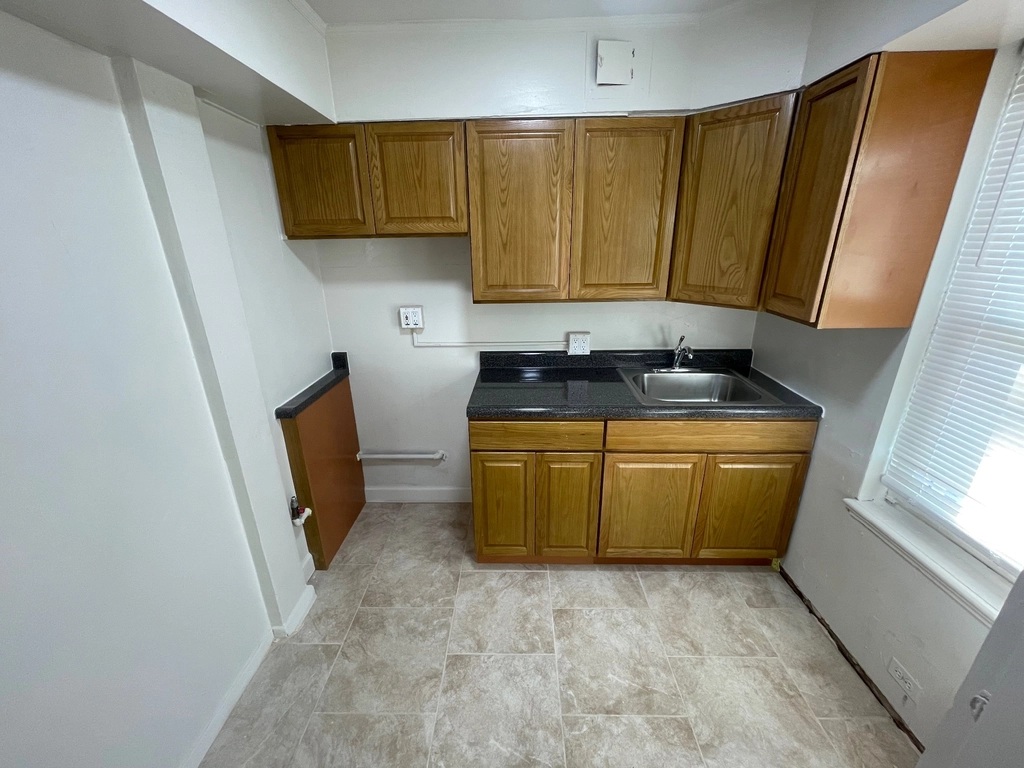 Apartment Village Road  Queens, NY 11435, MLS-RD5733-5