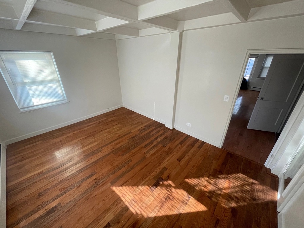 Apartment Village Road  Queens, NY 11435, MLS-RD5733-9