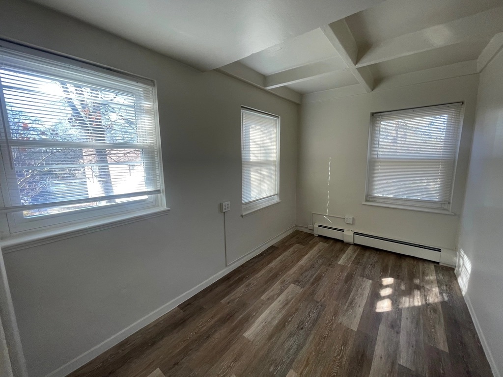 Apartment Village Road  Queens, NY 11435, MLS-RD5733-10
