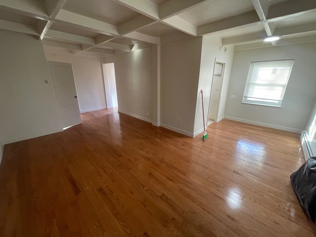 Apartment Village Road  Queens, NY 11435, MLS-RD5733-15