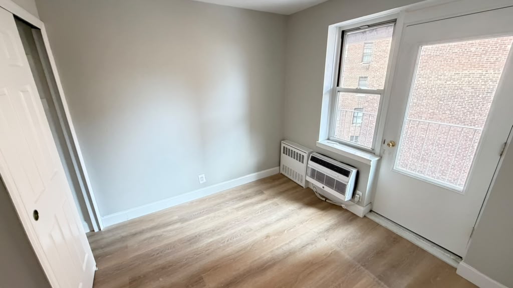 Apartment 118th Street Queens, NY 11415, MLS-RD5734-12