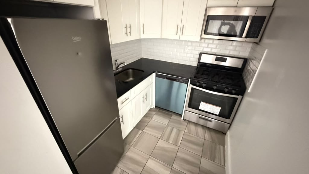 Apartment 34th Avenue Queens, NY 11354, MLS-RD5735-3
