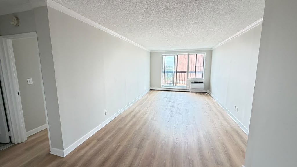 Apartment 34th Avenue Queens, NY 11354, MLS-RD5735-8